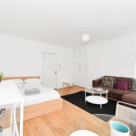 לונדון Covent Garden & Soho, Cosy & Cool, Spacious Apartment מראה חיצוני תמונה