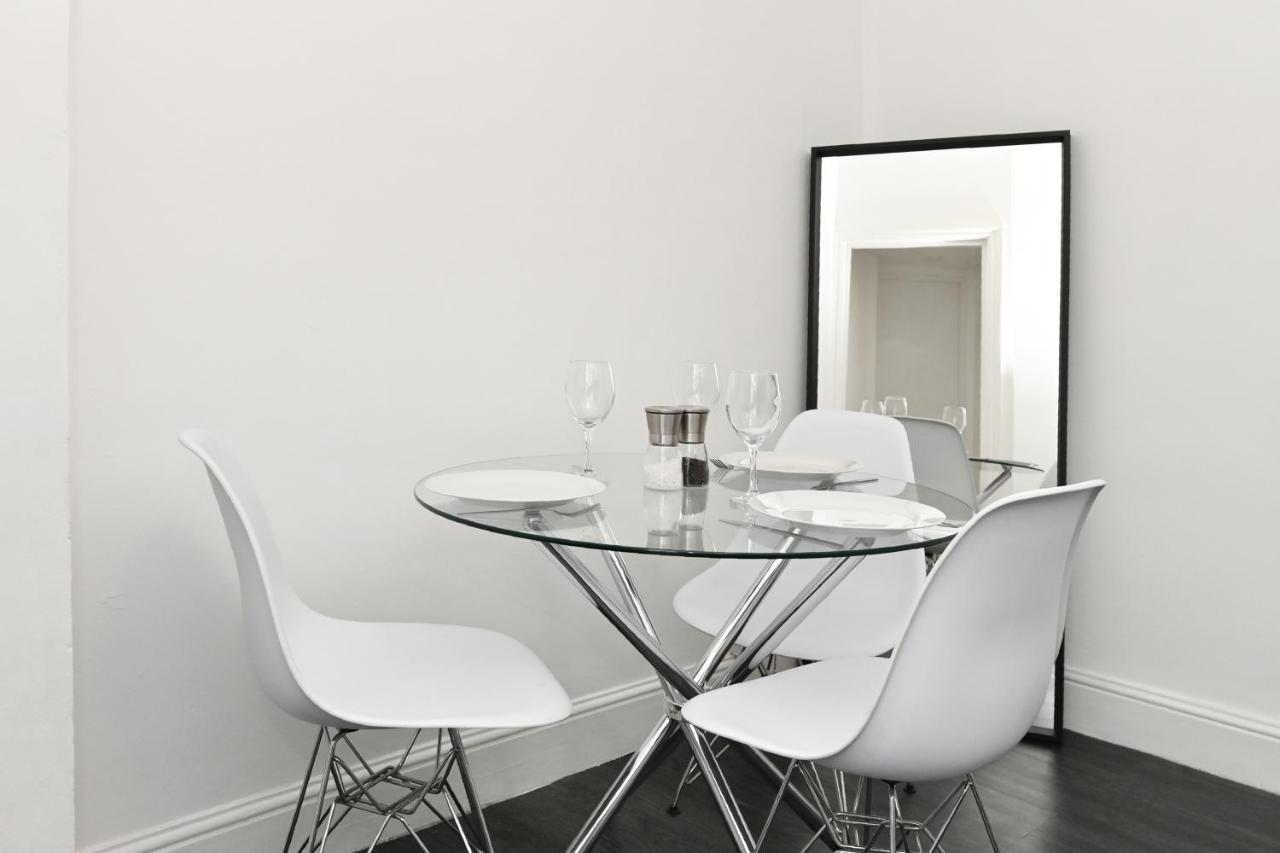 לונדון Covent Garden & Soho, Cosy & Cool, Spacious Apartment מראה חיצוני תמונה