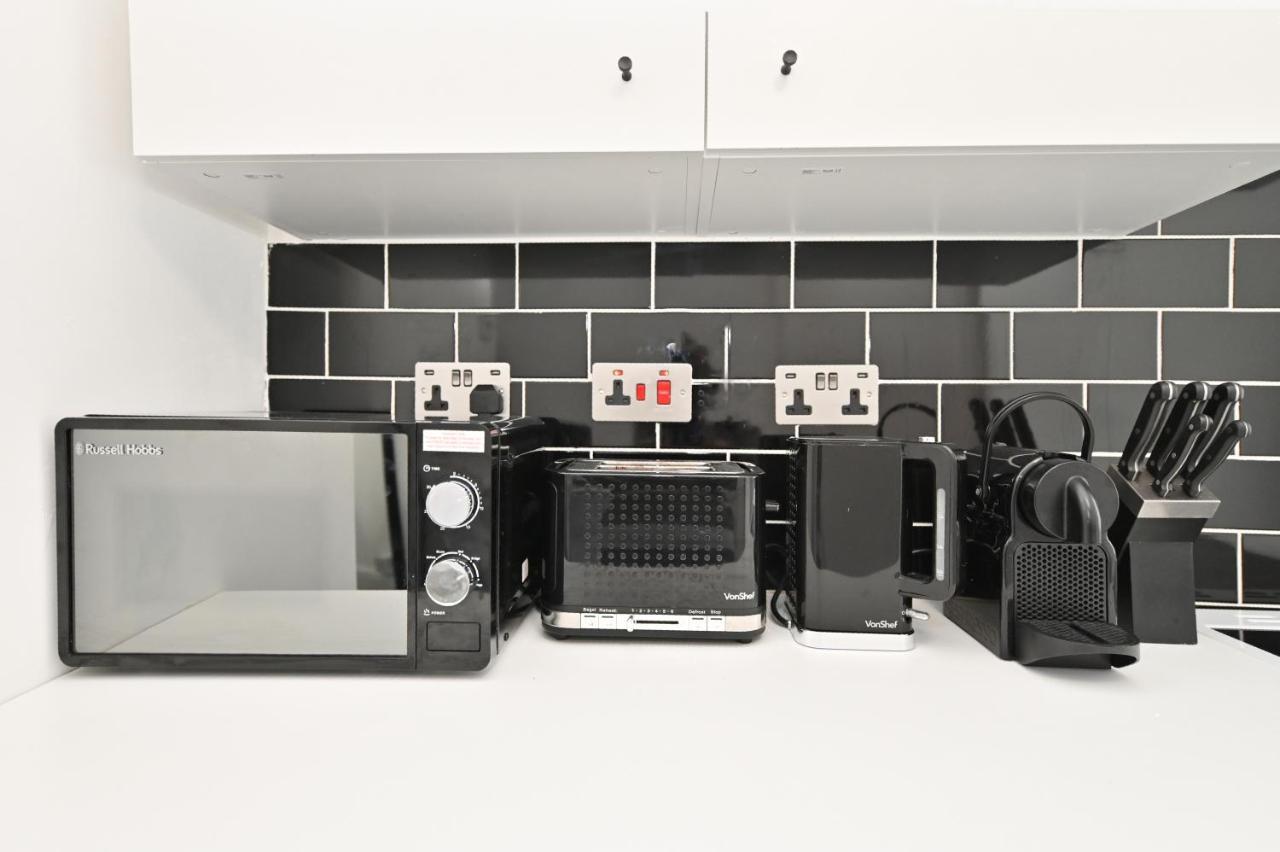 לונדון Covent Garden & Soho, Cosy & Cool, Spacious Apartment מראה חיצוני תמונה